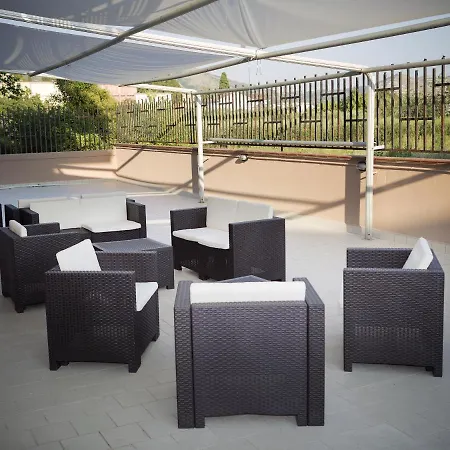 Stanza Olmo 3* Caserta